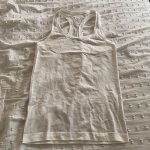 Lululemon swiftly tech 2.0 tank